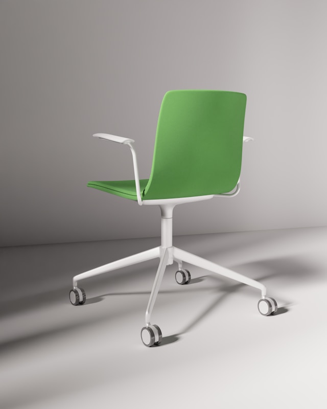 Kontakt Raltrovladia